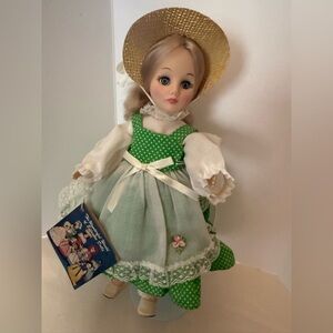 Vintage Effanbee "Goldilocks" 1980's Collectible 11" Doll in Original Box/Tags